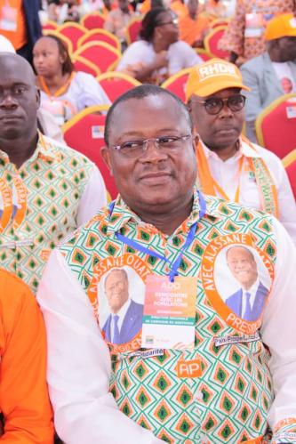 CÔTE D’IVOIRE :  MEETING A BONDOUKOU DU CANDIDAT DU RHDP  POUR LA RÉÉLECTION A LA PRESIDENCE DE LA RÉPUBLIQUE/ DR MICHEL NOUFÉ, DDC BOUNA- ZKB REHITERE SON ADMIRATION POUR ALASSANE OUATTARA ET S’ENGAGE POUR SA RELECTION